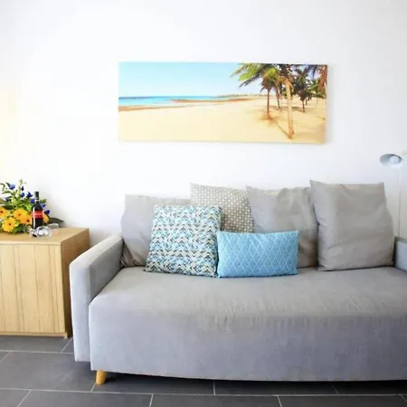 La The Two Bedroom With Half Board,wifi, In Playa Blanca * プラヤ・ブランカ
